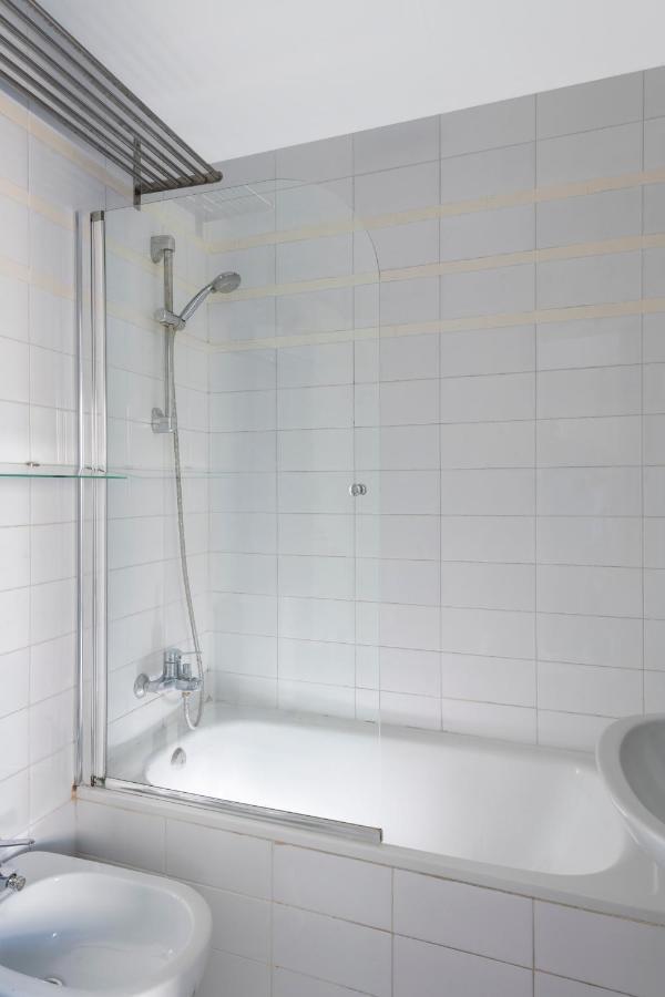Apartamento Con Terraza En Sevilla Centro By Rent Me Eksteriør billede